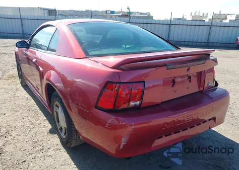 2000 Ford Mustang from USA, damaged, VIN 1FAFP4049YF181842